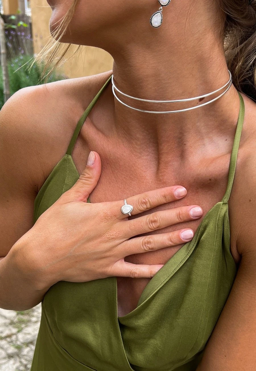 San Saru ANILLO GAYATHRI - Image 3