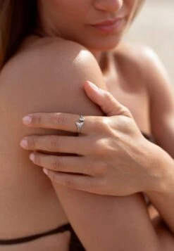 San Saru ANILLO PONCH