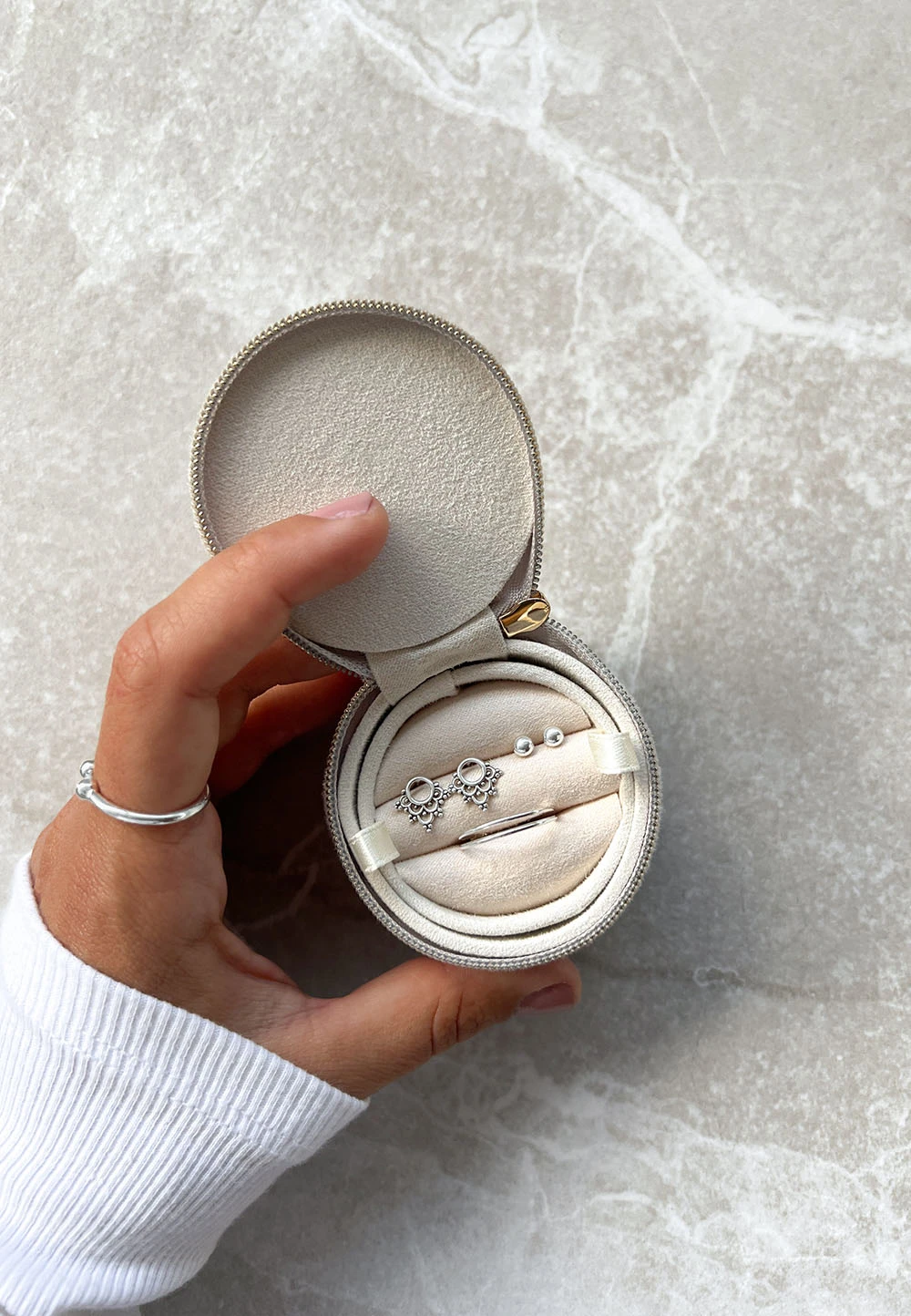 San Saru JOYERO ARJUN BEIGE - Image 3