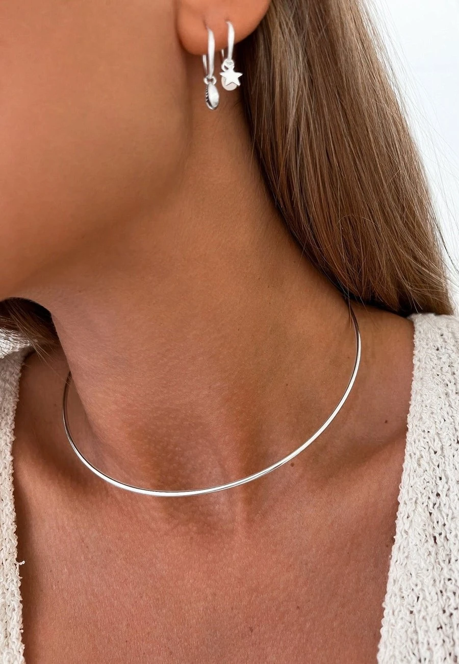 San Saru CHOKER INDRA