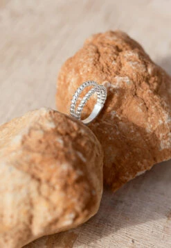 San Saru ANILLO ABHYASA