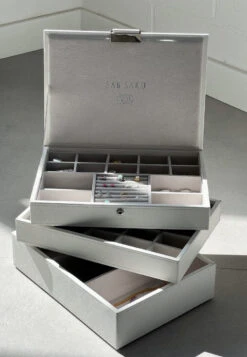 San Saru JOYERO BADE