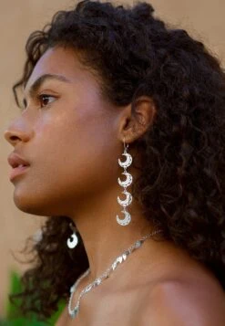 San Saru PENDIENTES CHAAND