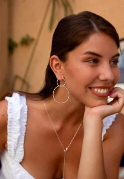 San Saru PENDIENTES RIYA